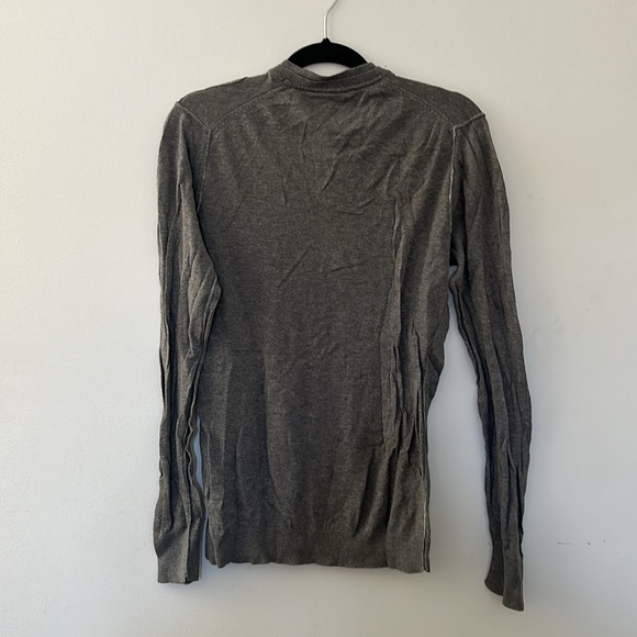 Guess Light Sweater - Picture 4 of 5